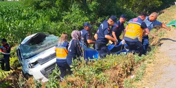 Aksaray’da otomobil takla attı: 3 ölü