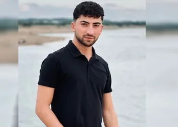 Kavgayı ayırmak isterken bıçaklanarak hayatını kaybetti