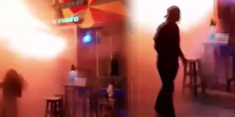 Tayland’da eğlence mekanında yangın faciası: En az 27 ölü