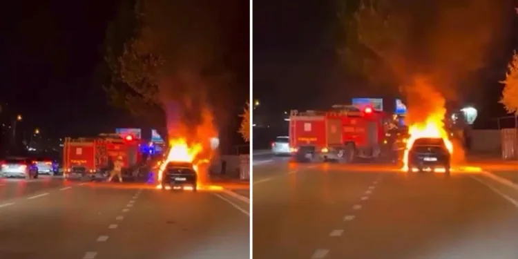 Bursa’da seyir halindeki otomobil alev topuna döndü