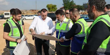 Şahin Biba, ulaşıma nefes aldıracak projeleri inceledi