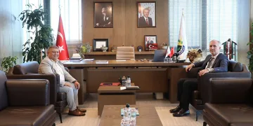 İnegöl’de sağlık yatırımları sürüyor: Hedef 160 aile hekimi