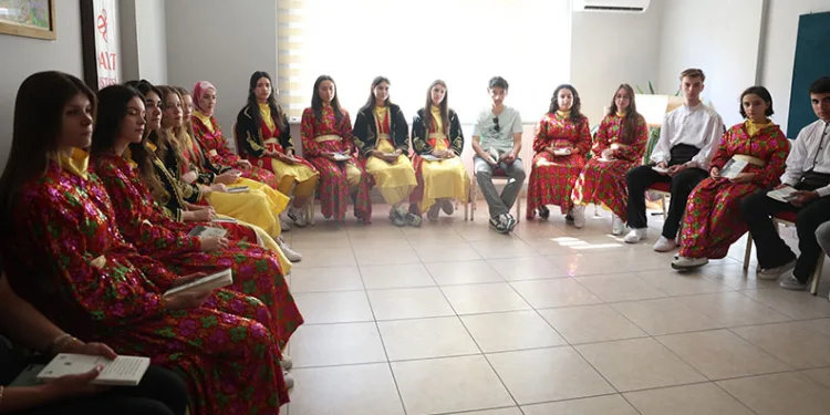Osmangazi’de Gençler Tanpınar’ın Satırlarından Tarihe Yürüdü