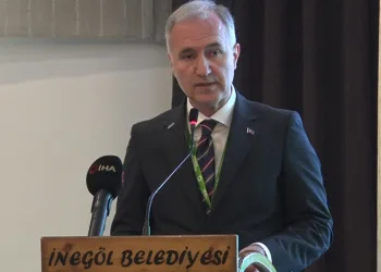 İnegöl’de iklim zirvesi; Yerelden küresele ortak mücadele mesajı