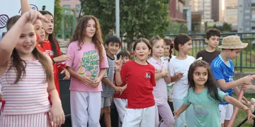 Doğanbey Mahallesi’nde Yaz Akşamı Şenliğe Dönüştü