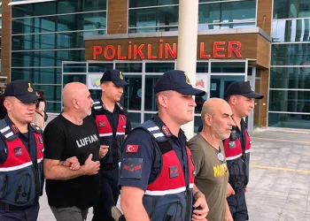 Yönetmen Ezel Akay’a adli kontrol şartı, kardeşi tutuklandı
