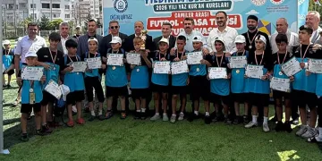 Yaz Kur’an kursları geleceğin teminatı çocukları yetiştiriyor