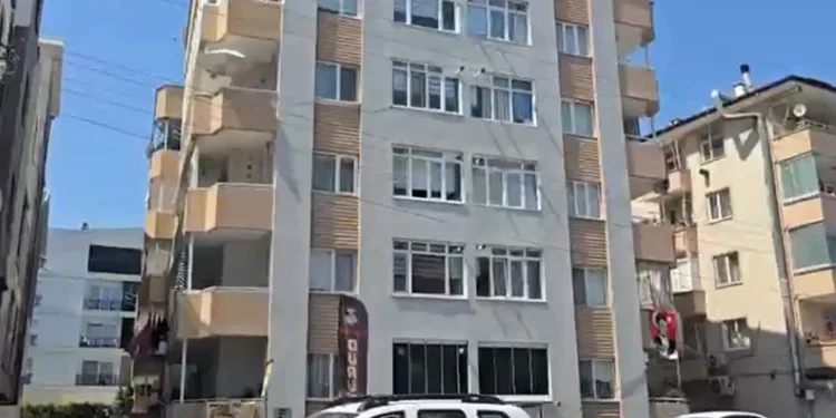 Yaşlı kadını komşusu öldürmüş