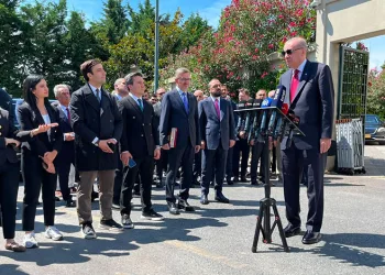 “Ayasofya’yı yeniden ibadete açmak bize nasip oldu”