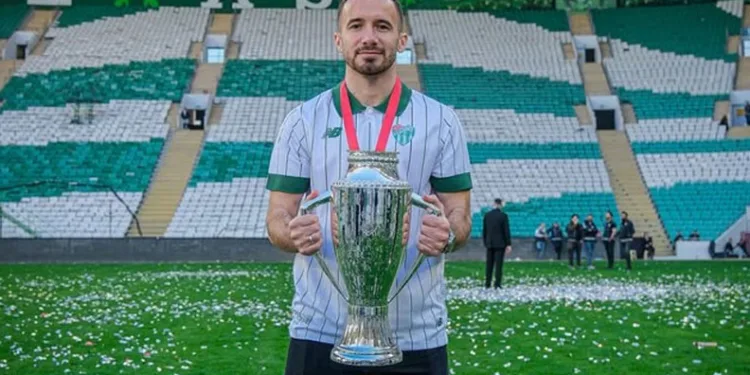 Talha Yünkuş, Bursaspor’a veda etti