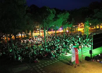 İznik’te Nostaljik Yaz Akşamları Başladı