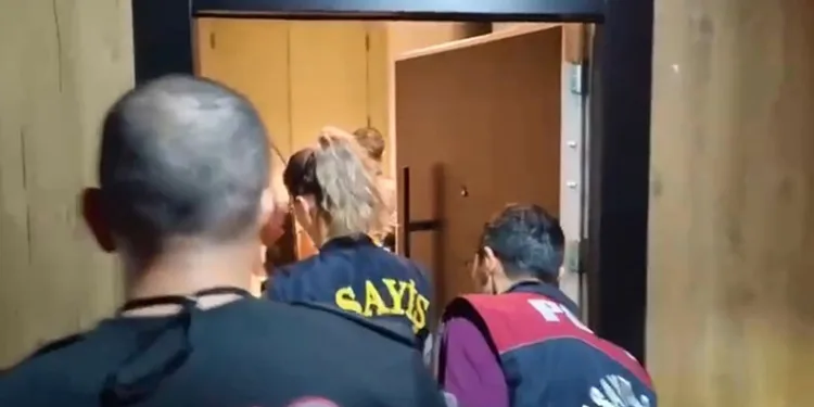70 vatandaşı kapora gönderdik onayla diyerek dolandırdılar