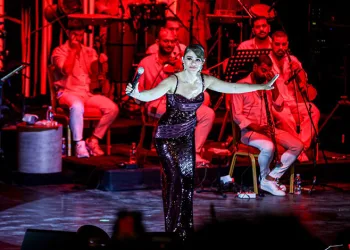 Açıkhava’da Derya Bedavacı rüzgarı