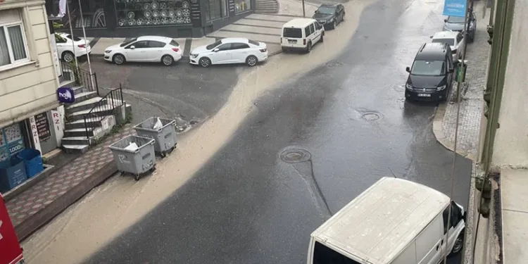 İstanbul’un birçok noktasında sağanak etkili oldu