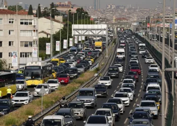 İstanbul’da plaka serileri bitmek üzere: Gözler yeni plaka formatında