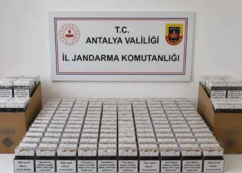 Antalya’da kaçak tütün operasyonu: 10 bin doldurulmuş makaron ele geçirildi