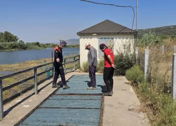 Menderes’te kaybolan Şahin için arama çalışmaları genişletildi