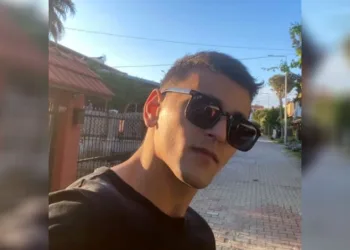 Otomobilin çarptığı üniversite öğrencisi hayatını kaybetti