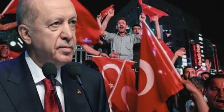 AK Parti’nin hazırladığı 15 Temmuz klibi Cumhurbaşkanı Erdoğan’ın şiiriyle paylaşıldı