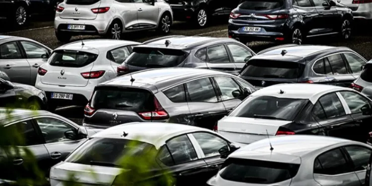 Otomotiv pazarı yılın ilk 6 ayında yüzde 8,19 oranında daraldı