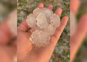 Tekirdağ’da dolu tarlaları vurdu