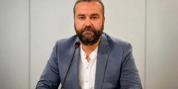 Gazeteciler mesleklerinin geleceği için yasa istiyor