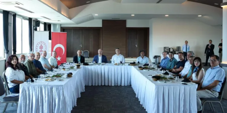 Çanakkale’de yürütülen arkeolojik bilimsel kazılar değerlendirildi