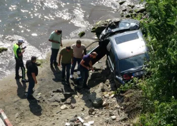 Ordu’da otomobil 30 metreden deniz kıyısına uçtu: “Uçak düşüyor zannettim”