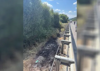 Atılan sigara izmariti muhtemel bir faciaya yol açıyordu