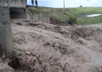 Kars’ta sel alarmı