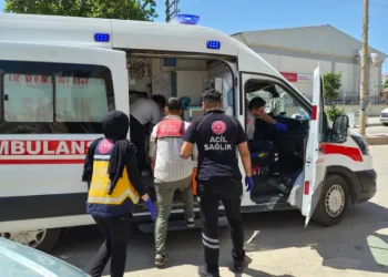 Rögar kapağı çevresindeki çukur kazaya neden oldu: 1 yaralı