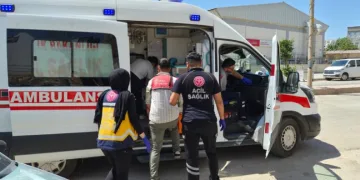 Rögar kapağı çevresindeki çukur kazaya neden oldu: 1 yaralı