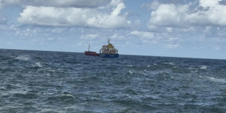 Zonguldak’ta dalga boyu 3 metreye ulaştı