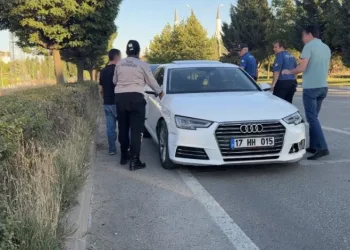 Eskişehir’de kaza yapan sürücü 2.74 promil alkollü çıktı