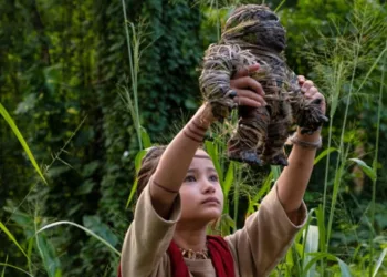 Godzilla serisinin genç yıldızı Kaylee Hottle hayatını kaybetti