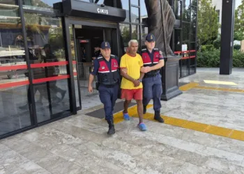 Alanya’da firari hükümlü jandarma denetiminde yakalandı