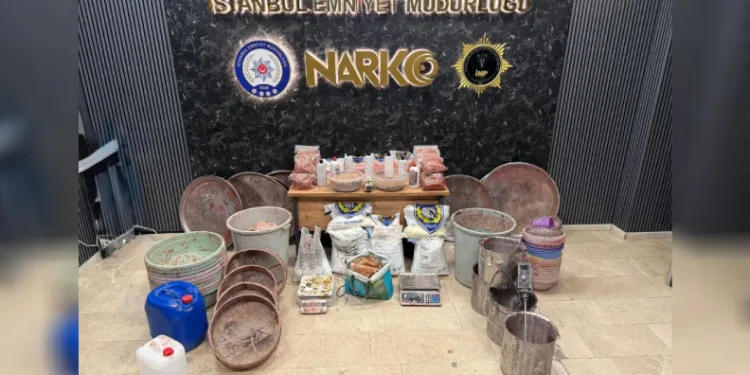 Zeytinburnu’nda büyük uyuşturucu operasyonu
