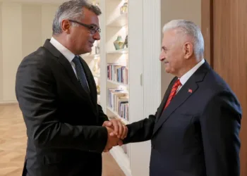 KKTC Cumhurbaşkanı Tufan Erhürman, Binali Yıldırım’ı kabul etti