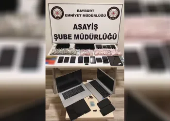 Bayburt merkezli dolandırıcılık operasyonunda 5 tutuklama