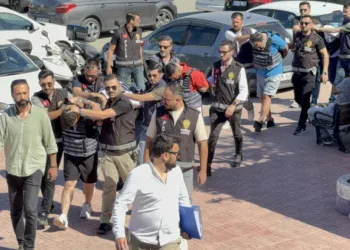 Bitez’deki cinayet soruşturmasında 7 şüpheli adliyeye sevk edildi