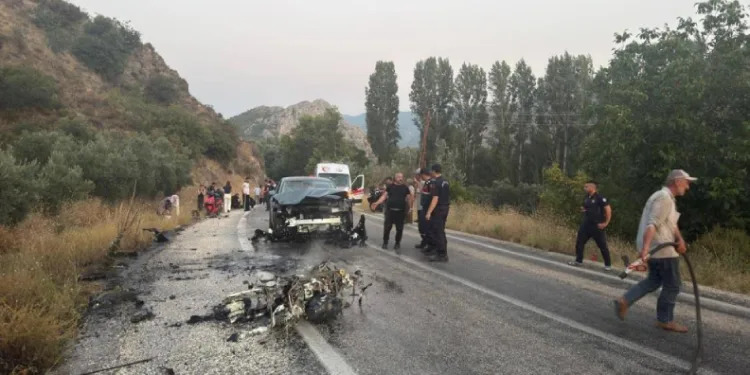 Bilecik’te trafik kazası: 1 kişi hayatını kaybetti, 1’i ağır 2 kişi yaralandı