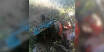 Traktörü durdurmak isterken hayatından oldu