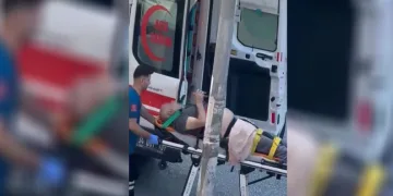 Esenyurt’ta yaşlı adama silahlı saldırı; o anlar kamerada