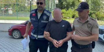 Oğlunun burnunu kırdığı iddia edilen baba serbest bırakıldı