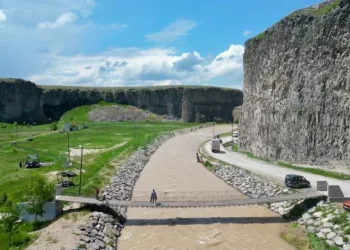 Diyadin Kanyonu’nun doğal güzelliği görüntülendi