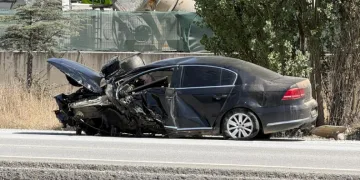Ankara’da trafik kazası: 3 yaralı