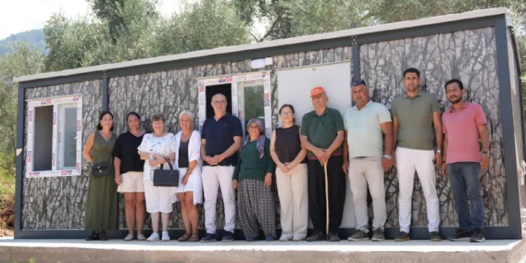 400 kilometrelik iyilik yürüyüşü Alanya’da ihtiyaç sahibi aileye yuva oldu