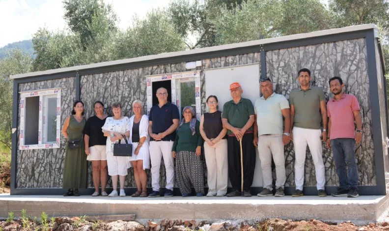 400 kilometrelik iyilik yürüyüşü Alanya’da ihtiyaç sahibi aileye yuva oldu