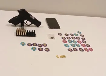 Küçükçekmece’de bir kuyumcuya sahte altın satan şahıslar yakalandı