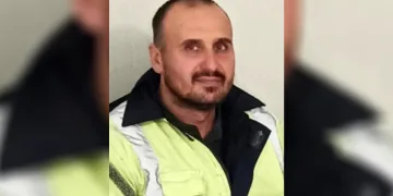 Üzerine konteyner devrilen işçi öldü